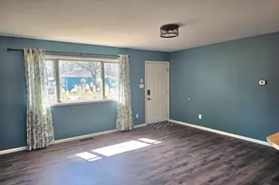 510 Washington Park Blvd, Michigan City, IN 46360 - Photo 6