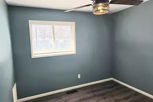 510 Washington Park Blvd, Michigan City, IN 46360 - Photo 12