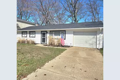 510 Washington Park Boulevard, Michigan City, IN 46360 - Photo 2