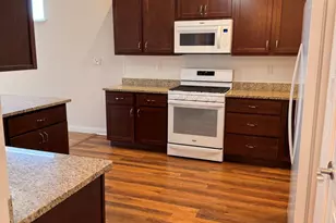 13981 Nantucket Dr, Cedar Lake, IN 46303 - Photo 12