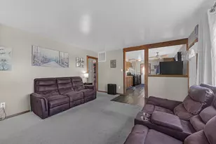 7208 Ohio Ave, Hammond, IN 46323 - Photo 12