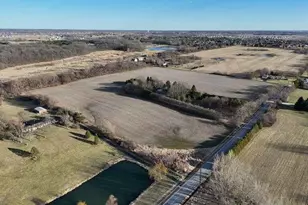 10021 Clay St, Crown Point, IN 46307 - Photo 6