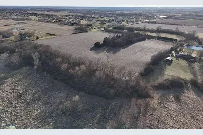 10021 Clay Street, Crown Point, IN 46307 - Photo 4