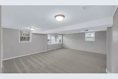 1066 W 10th Place, Hobart, IN 46342 - Photo 14