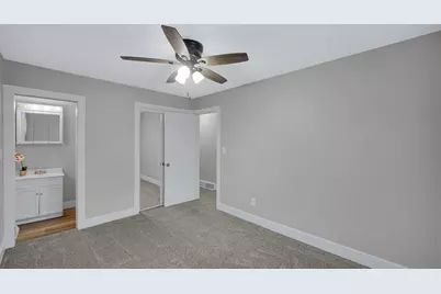 1066 W 10th Place, Hobart, IN 46342 - Photo 8