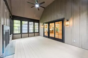 194 N Cricket Knoll Ct, Valparaiso, IN 46385 - Photo 12