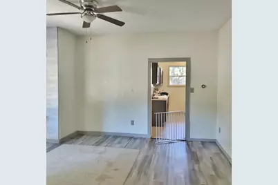 1621 W 10th Street, Michigan City, IN 46360 - Photo 8