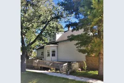 1621 W 10th Street, Michigan City, IN 46360 - Photo 2