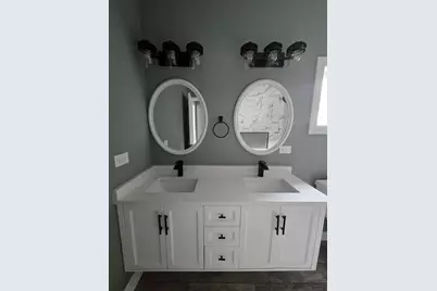 907 Carroll Street, Hammond, IN 46320 - Photo 12