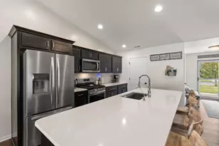 14924 Euclid St, Cedar Lake, IN 46303 - Photo 6