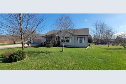 102 Mayfield Drive, Michigan City, IN 46360 - Photo 2