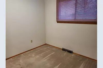 9420 Saric Drive, Highland, IN 46322 - Photo 14