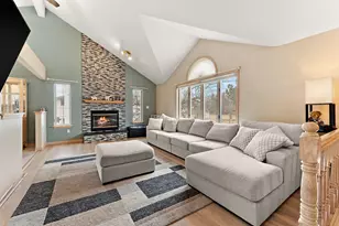 8567 Judith Ln, Saint John, IN 46373 - Photo 2