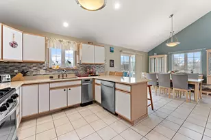 8567 Judith Ln, Saint John, IN 46373 - Photo 6