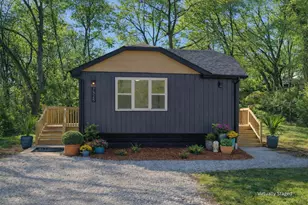 7325 Locust Ave, Gary, IN 46403 - Photo 2