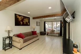 455 E 60th Pl, Merrillville, IN 46410 - Photo 4