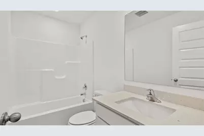 581 Cressmoor Boulevard, Hobart, IN 46342 - Photo 18