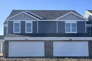 581 Cressmoor Blvd, Hobart, IN 46342 - Photo 1