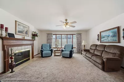 1125 Woodhollow Drive, Schererville, IN 46375 - Photo 2