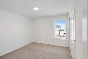 565 E 130th Pl, Crown Point, IN 46307 - Photo 20