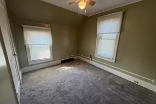 421 E Garfield St, Michigan City, IN 46360 - Photo 10