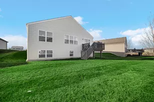 13679 Blue Springs Ct, Dyer, IN 46311 - Photo 22