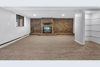 831 Opal, Valparaiso, IN 46383 - Photo 24