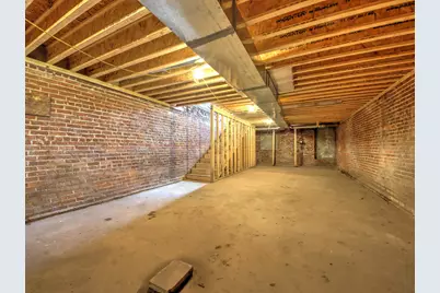 503 Lincolnway, La Porte, IN 46350 - Photo 16