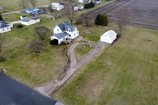 214 N Iroquois St, Goodland, IN 47948 - Photo 6