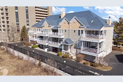 110 Lake Shore Drive #B, Michigan City, IN 46360 - Photo 2