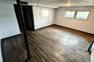 3839 Roche St, Hobart, IN 46342 - Photo 32