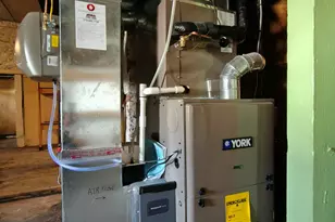 3839 Roche St, Hobart, IN 46342 - Photo 34