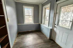 3839 Roche St, Hobart, IN 46342 - Photo 6