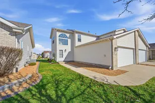 1710 Beech Dr, Crown Point, IN 46307 - Photo 1