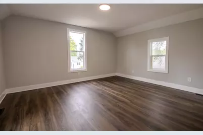 105 S Bower Street, Knox, IN 46534 - Photo 10