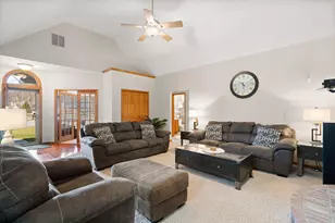 6950 Prairie Run Ave, Portage, IN 46368 - Photo 4