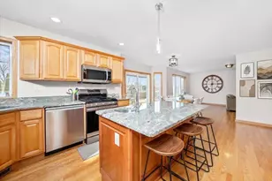9925 Whitehall Garden, Munster, IN 46321 - Photo 8