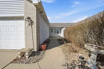 285 N Heather Lane, Crown Point, IN 46307 - Photo 2