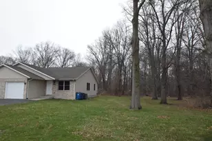 2130-2132 Westchester Ave, Chesterton, IN 46304 - Photo 18