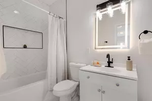 2057 Pennsylvania St, Gary, IN 46407 - Photo 8