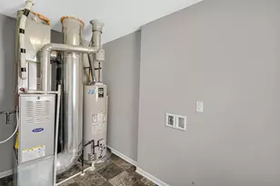 452 Greenbrier Ln, Lowell, IN 46356 - Photo 16