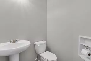 452 Greenbrier Ln, Lowell, IN 46356 - Photo 10