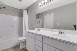 452 Greenbrier Ln, Lowell, IN 46356 - Photo 14