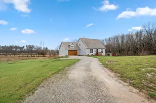 166 W 200 S, Valparaiso, IN 46385 - Photo 2