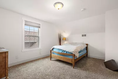 166 W 200 S, Valparaiso, IN 46385 - Photo 18