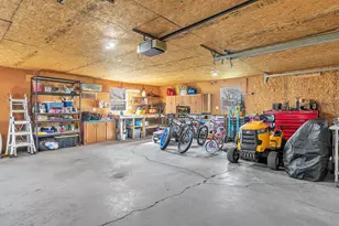 115 W Monroe St, Goodland, IN 47948 - Photo 30