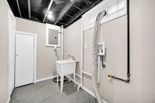 357 Taft Pl, Gary, IN 46404 - Photo 16