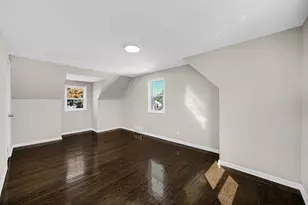 357 Taft Pl, Gary, IN 46404 - Photo 10