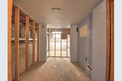 206 1/2 Ohio Street, La Porte, IN 46350 - Photo 32