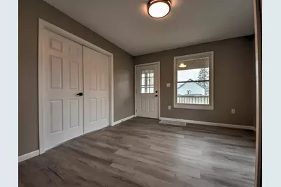 206 1/2 Ohio Street, La Porte, IN 46350 - Photo 4